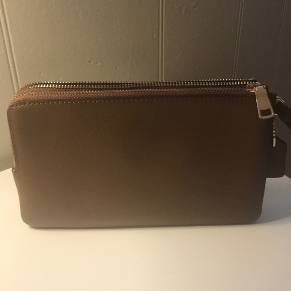 ‼️S0LD‼️ DOUBLE ZIPPER WRISTLET - Picture 4 of 6